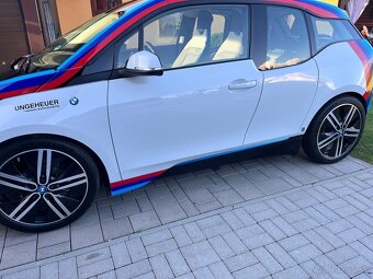BMW i3 75kw 60Ah prihlasene na SK. - 2