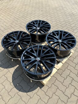 ✅ BMW originálna sada diskov r22 X5 G05 X6M G06 742M ✅ - 2