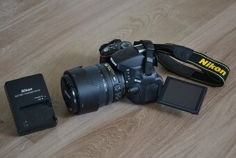 Nikon d5100 s VR objektivom 18 - 105 AF nafotene iba 500 sn. - 2