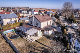 BOSEN | Priestranný rodinný / výrazne znížená cena - 2