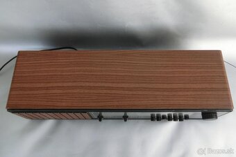 Rádio Saturn MR423 - 2