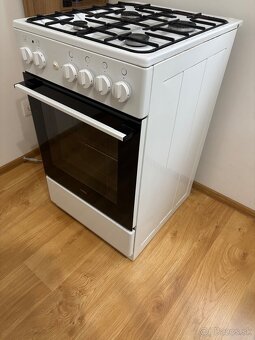 Plynovy sporak a elektricka rura - 2