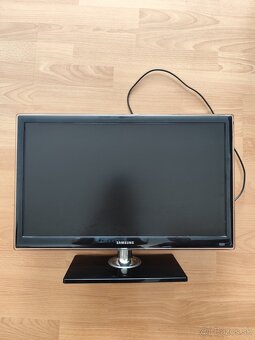Televízor a DVD - 2