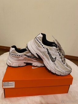 Nike Initiator - 2