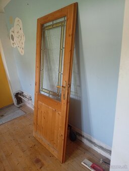 Predám dvere smrek - 2