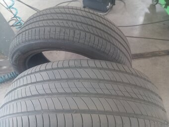 235/50R20 Michelin - 2