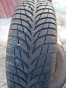 Zimné Goodyear 195/65 R15 - 2