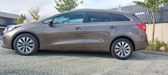 Kia Ceed SW 1.6 CRDi 136k Gold - 2