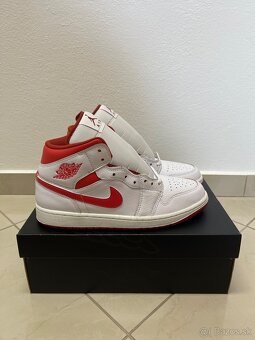 Air Jordan 1 Mid SE Dune Red - veľkosť 44 - 2