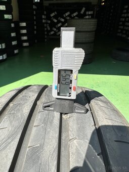 245/50 R19 105W XL RUN FLAT YOKOHAMA ADVAN SPORT V105 - 2