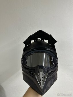 Motocrossová helma SPARK - 2