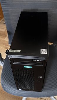 HPE ProLiant ML10 Gen9 - serverový počítač - 2