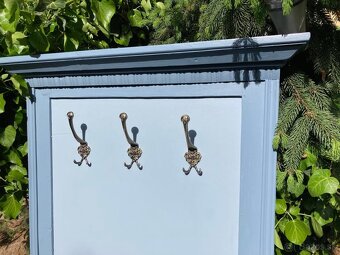 Vešiaková stena - VES02 - 2