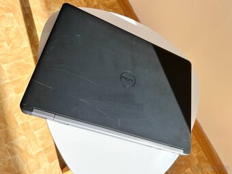 Notebook 14" DELL.Intel i5-6300U 2x2,40GHz.8gb ram.120g SSD - 2