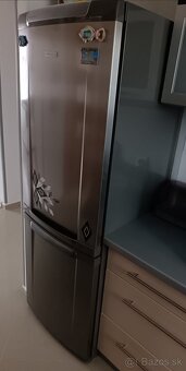 Chladnička s mrazničkou - 2