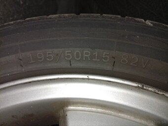 Elektróny - Mercedes - 2