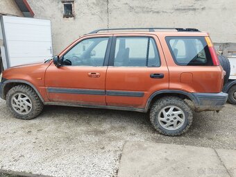 Honda CR-V 2.0 benzín 4x4 - 2