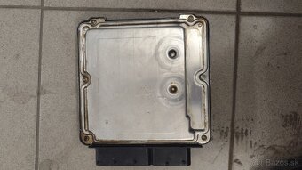 Predám riadiacu jednotku motora - 2