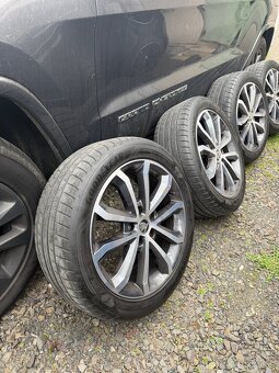 Predám originálne disky Škoda so pneumatikami - 2