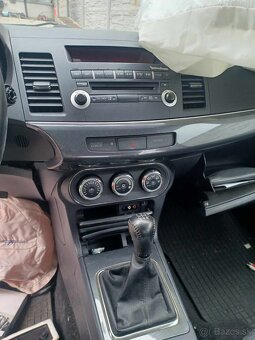 Rozpredám Mitsubishi Lancer 1.8 103kw 2008 - 2