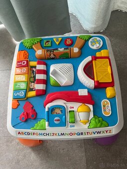 Zvukový hrací stolček Fisher-price - 2