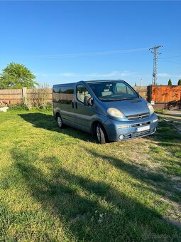 Opel Vivaro 2,5 CDTI r. 2005 - 2
