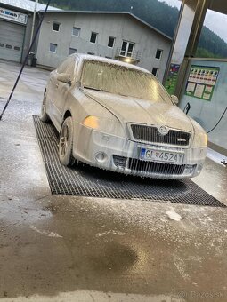 Škoda Octavia 1.6i - 2