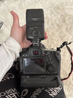Canon Eos 6D Mark II - 2