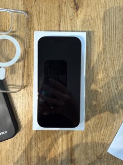 IPHONE 16 PRO - 2