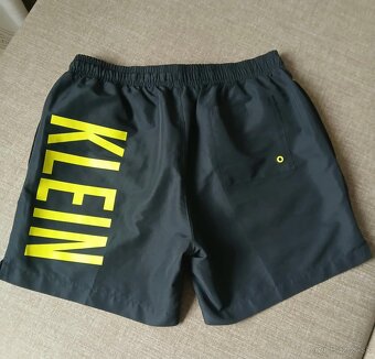 Kraťasy zn.Calvin Klein (originál), veľ.M - 2