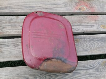 Kaslík na batériu na Jawa, CZ, 350, 250, 175, panelka - 2