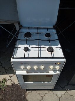 Predám plynový sporák Mora - 2