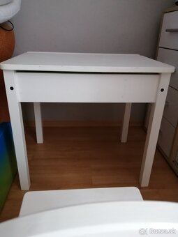 Písací stolík - 2