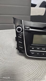 Auto rádio Hyundai i30 - 2