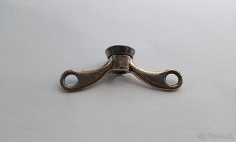 Motýlik na historický bicykel - 2