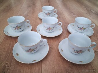 Porcelánová kávová sada - šálky + podšálky - 2