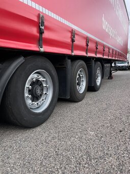 Náves Lowdeck Kogel, 2 zvedačky - 2