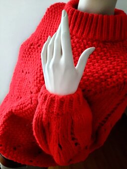 """H&M CERVENÝ SVETER""" vel S - 2