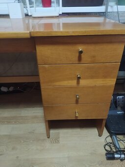 Darujem písací stôl - 2