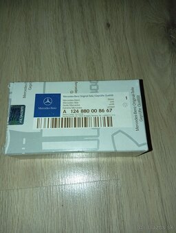 Originálny znak Mercedes - 2