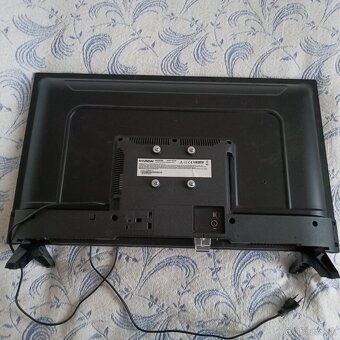 Televízor Hyundai HLP 32T443 - 2