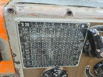 Sústruh TOS Žebrák S-28 - 2
