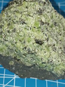 Minerál Olivín,ČR 7kg - 2