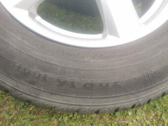 Predám ALU disky ENZO R16 7jx16h2 s pneu NOKIAN 215/70/R16 - 2