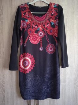 Šaty 101 idess S/M - 2