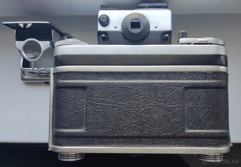 Pentacon six tl + TTL prisma + Biometar 80/2,8 - 2