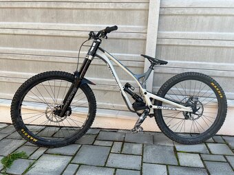 Commencal DH Supreme 2020 - 2