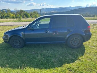 VW Golf 4 - 2