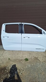 Ford ranger-raptor dvere práve - 2
