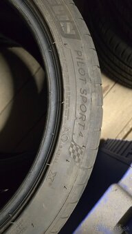 Michelin Pilot Sport 4 245/40 R18 - 2